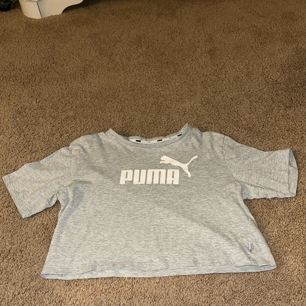 Puma cropped t-shirt XS